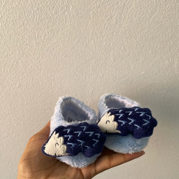 Infant slippers - Picture 2 of 2